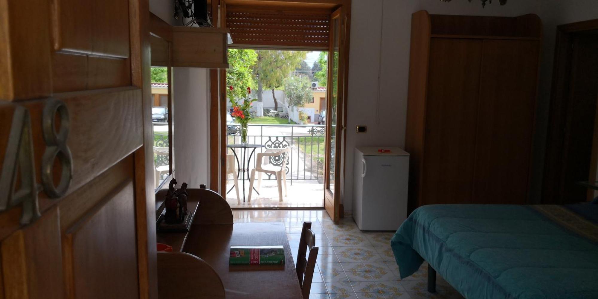 Villaggio "Camping Pompei" Bungalow Ngoại thất bức ảnh