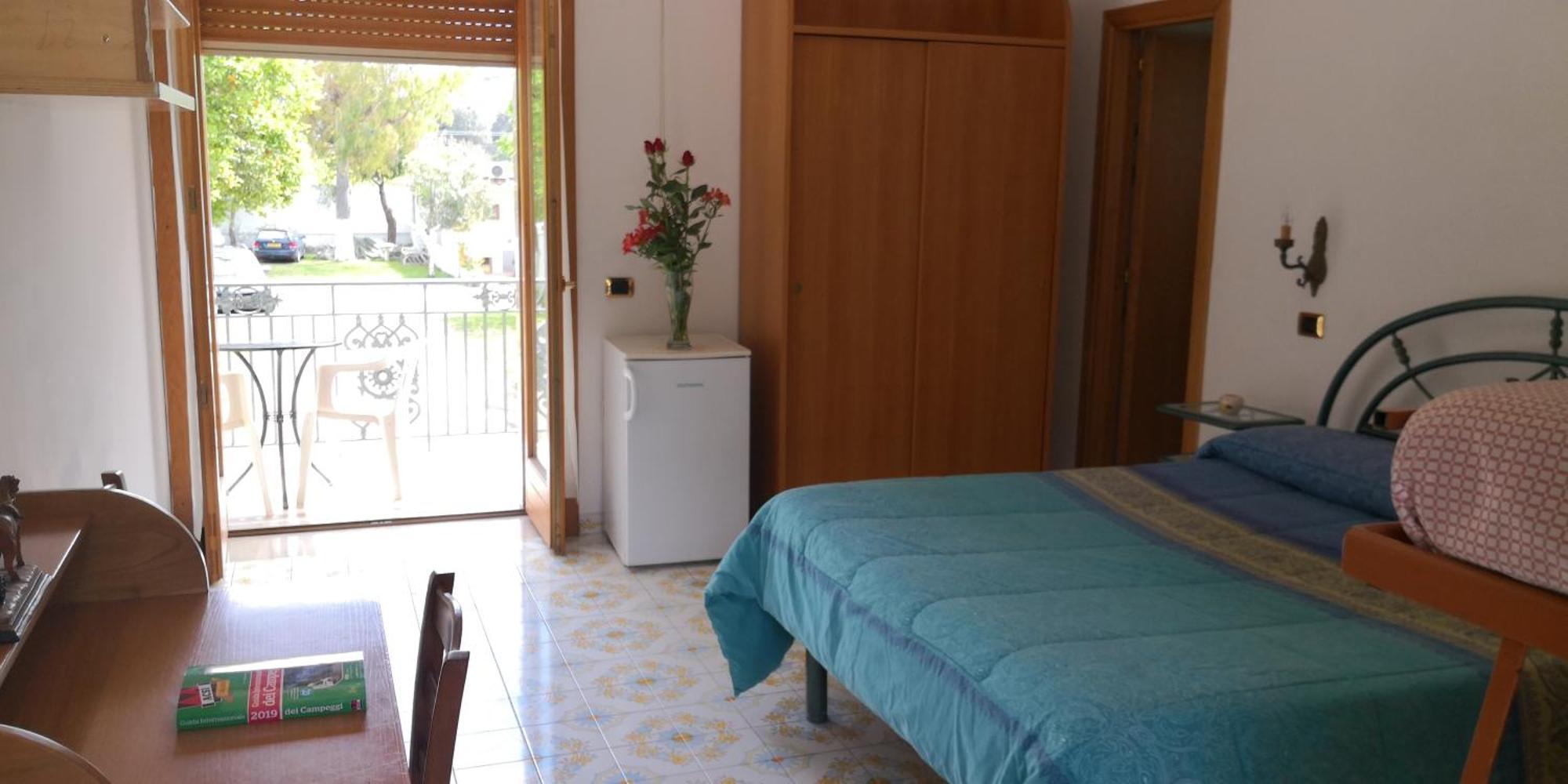 Villaggio "Camping Pompei" Bungalow Ngoại thất bức ảnh